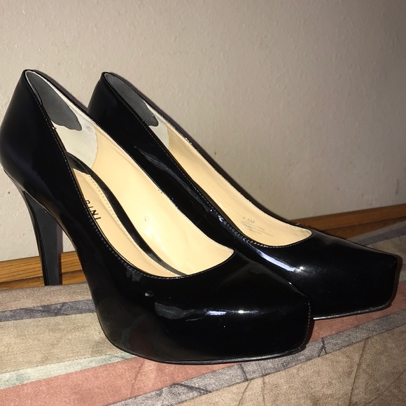 Gianni Bini Shoes - Gianni Bini 7.5 Patent Leather Heels EUC Beautiful